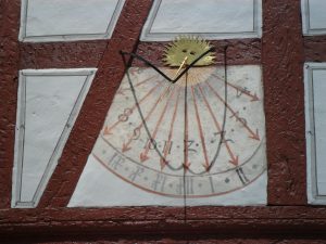 Sonnenuhr Langenenslingen